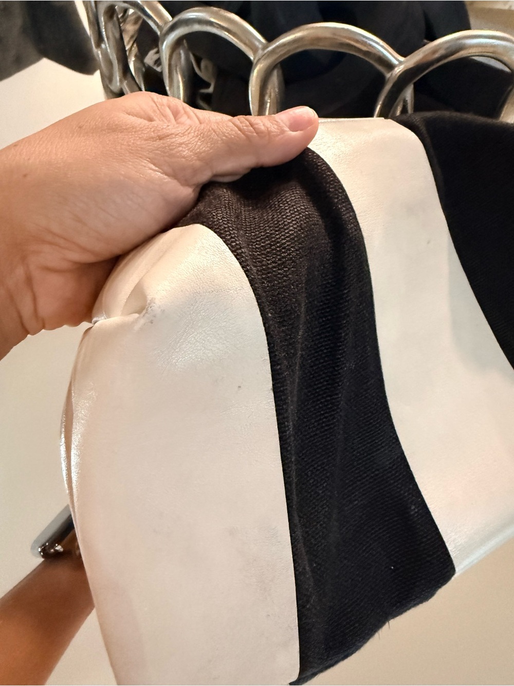 Burberry prorsum Black & White Fold-Over Crossbody Bag - Picture 4 of 12